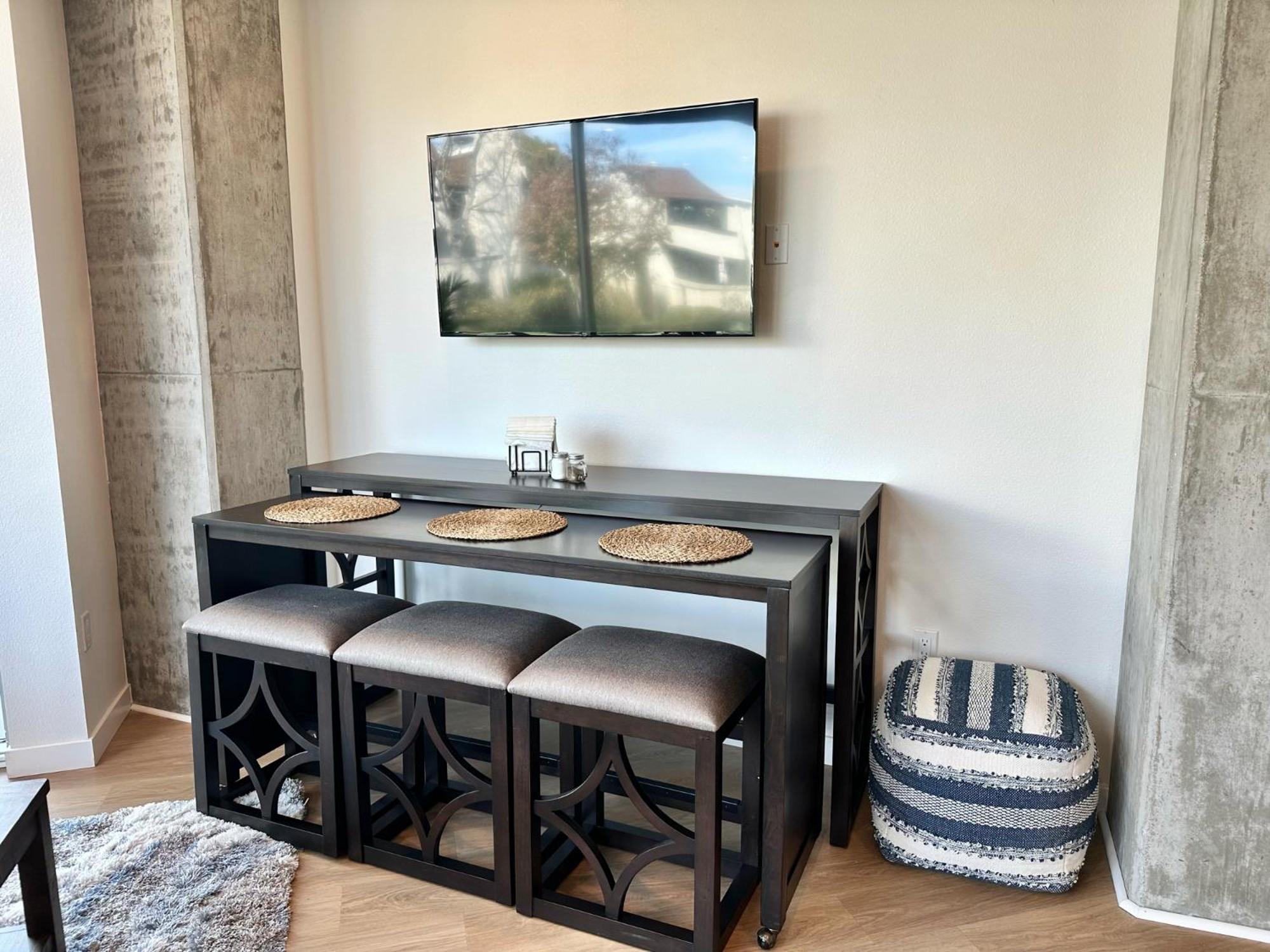 Nimitz Crossing Luxury Residences San Diego Exterior photo