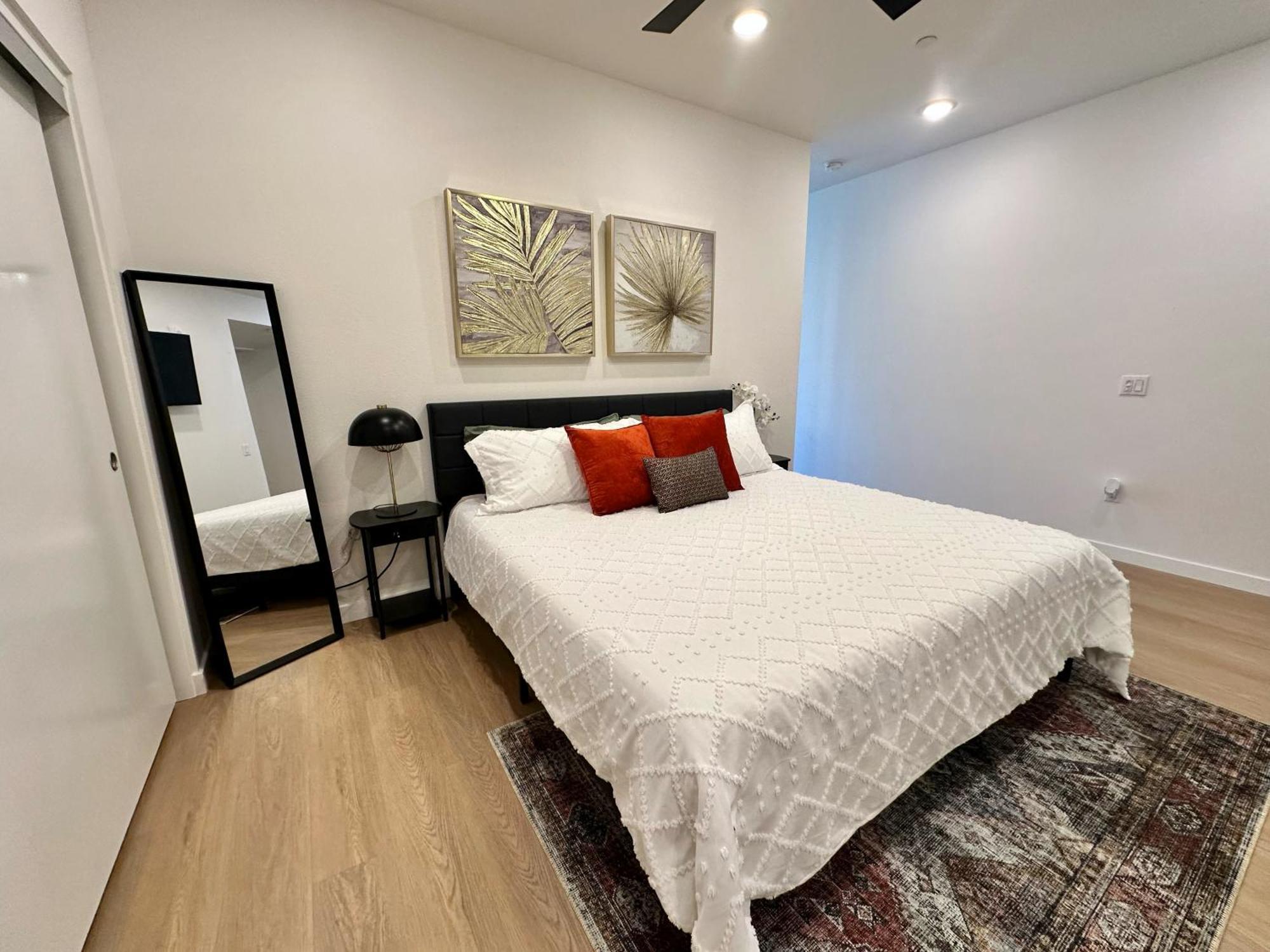 Nimitz Crossing Luxury Residences San Diego Exterior photo