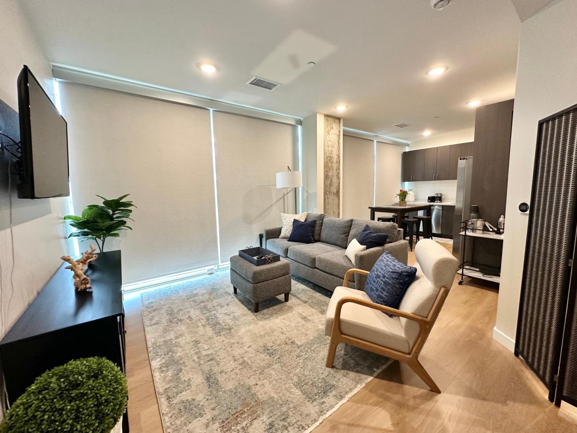 Nimitz Crossing Luxury Residences San Diego Exterior photo