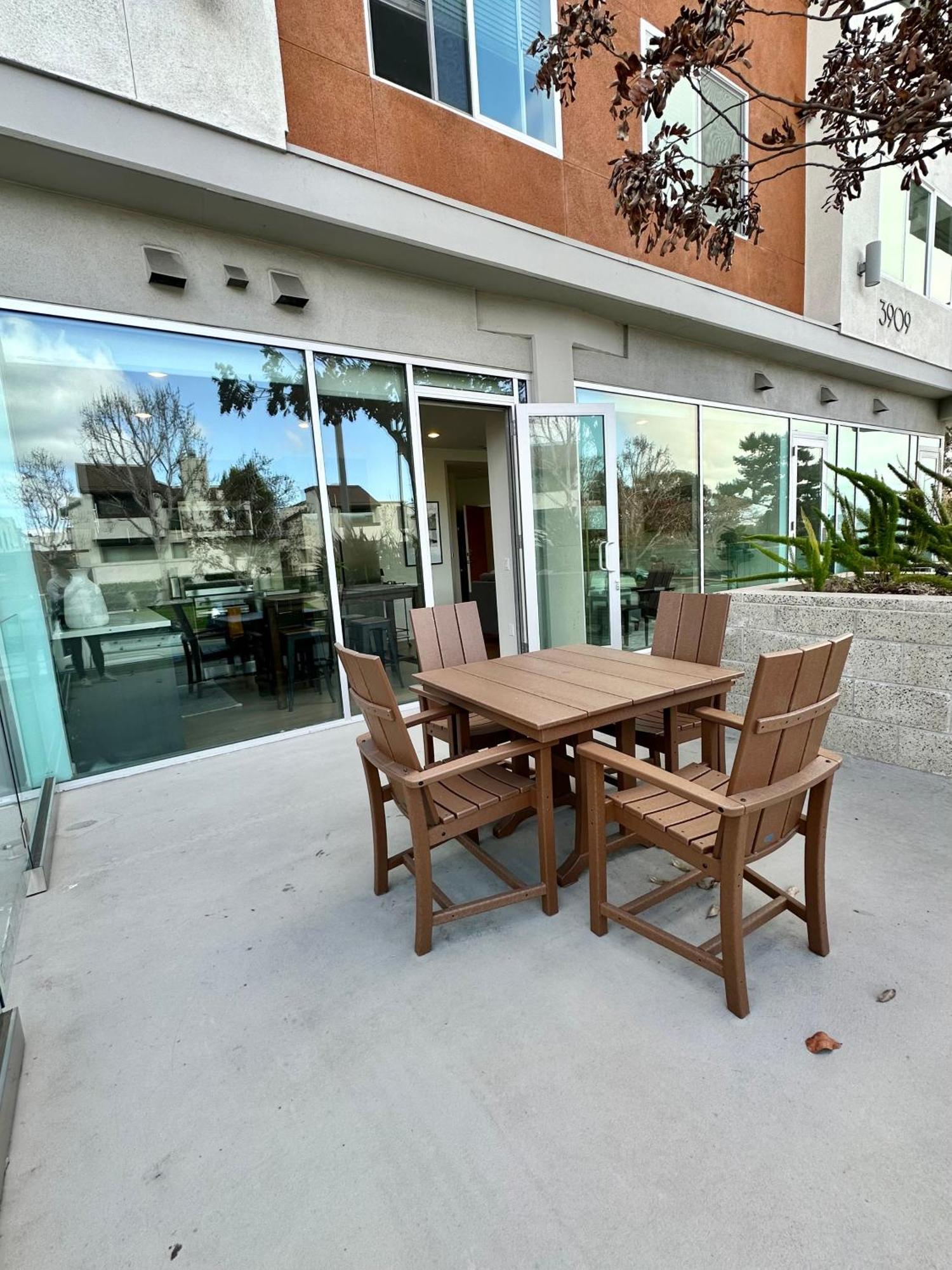Nimitz Crossing Luxury Residences San Diego Exterior photo