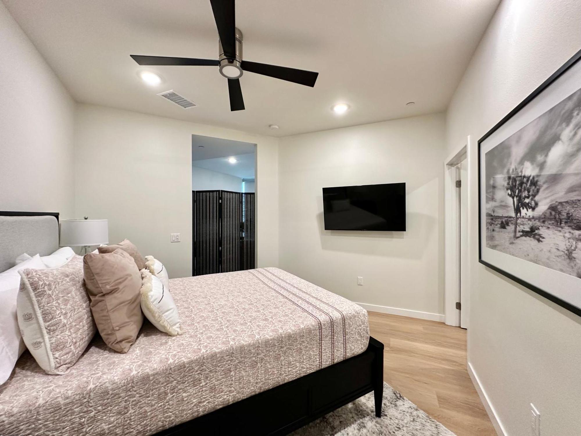 Nimitz Crossing Luxury Residences San Diego Exterior photo